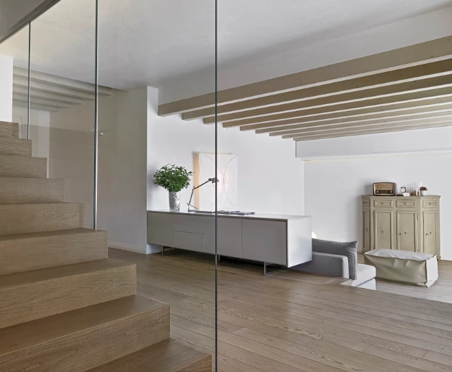 Pose de portes, cloisons, escaliers et aménagements intérieurs à Lausanne, Genève et Fribourg