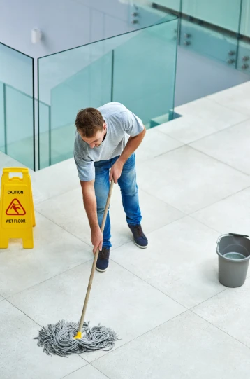 Entretien régulier de locaux commerciaux, vitrines et espaces de vente à Genève, Lausanne, Fribourg et Neuchâtel
