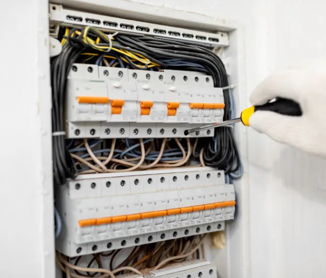 Installation électrique Neuchâtel - logements et commerces